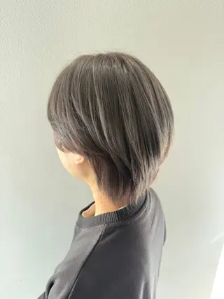 カラー 椛島 流音のヘアスタイル