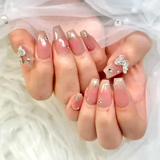 ネイル MIGHTY COLORのネイルデザイン