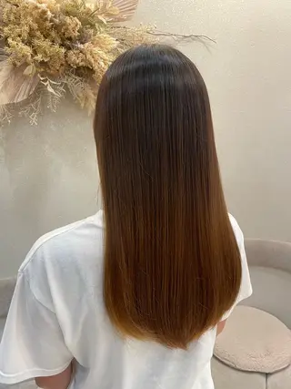 ロング Cloe 梅田店所属・光武 龍音のヘアスタイル