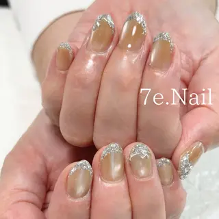 ネイル 7e. Nailのネイルデザイン