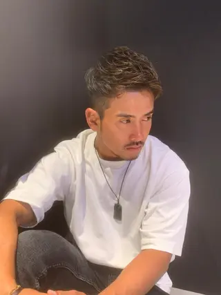 ショート QUONHEAL 淀屋橋所属・阿部 春道のヘアスタイル