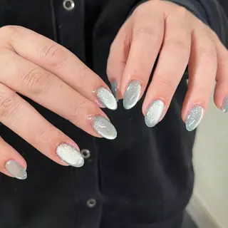 ネイル 宮澤 朱里のネイルデザイン