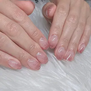 ネイル Momo🍑 【パラジェル取扱店】のネイルデザイン