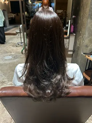 ロング t.所属・舩津 菜月のヘアスタイル