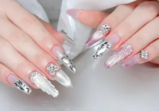 ネイル 🎀M nails✨ ビューティーのネイルデザイン