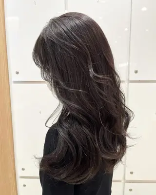 ロング カラー 椿森 美瑠紅の眉毛・アイブロウイメージ