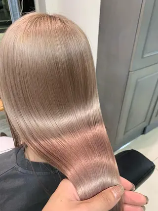 セミロング Froom🌻 村上夏菜のネイルデザイン