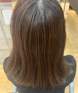 ミディアム カラー i.+SAPPORO所属・艶ワンカラー♡ ゆうかのヘアスタイル