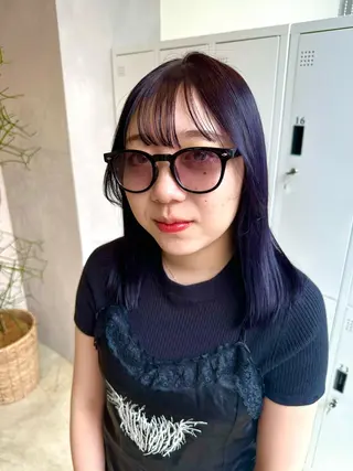 ミディアム カラー デザインカラー/パー マ🦖外岡咲希🦖のヘアスタイル