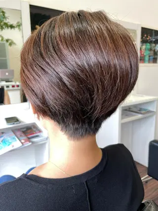 ショート SHINYA シンヤヘアーズのヘアスタイル