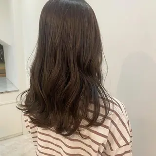 カラー 宇佐美 朋香のマツエク・マツパデザイン