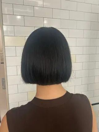 ショート IT by ALBUMあいりのヘアスタイル