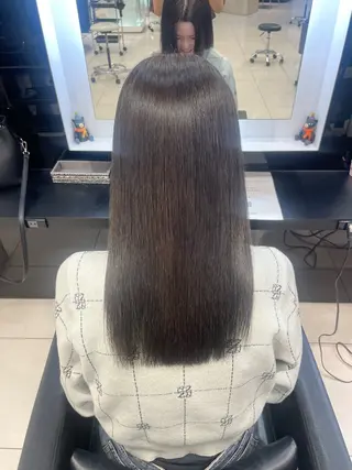 セミロング diar大船所属・大船/透明感カラー ユラのヘアスタイル