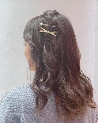 セミロング ヘアアレンジ neaf【六本木】所属・愛され/ミディアム 六本木/佐藤ゆり🎀のヘアスタイル