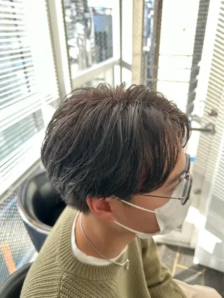 カラー メンズ 齋藤 拓麻のヘアスタイル