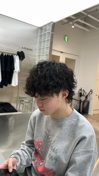 ミディアム パーマ メンズ fifth 阿部楓のヘアスタイル