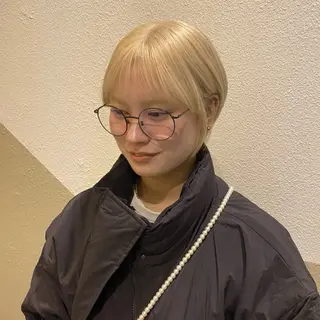 ショート カラー 透明感カラー/ 小顔カット/ミヅキのヘアスタイル