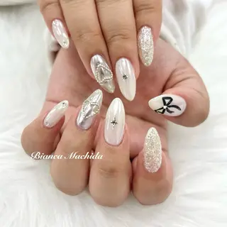 ネイル Bianca 🪽 Nakajimaのネイルデザイン