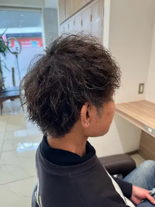 ショート パーマ メンズ 柿崎 浩美のヘアスタイル