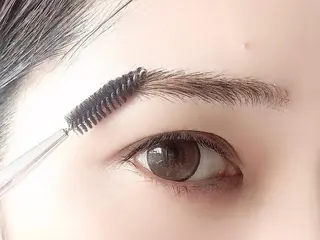 アイブロウ &.feel エンフィールのマツエク・マツパデザイン