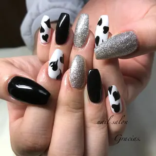 ネイル Gracias. rieのネイルデザイン