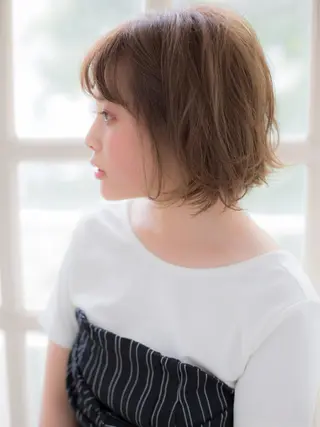 ショート La・sol HAIRのヘアスタイル