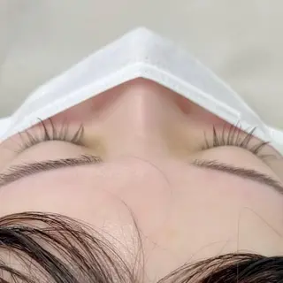 マツエク・マツパ cheek  新宿店所属・Kobayashi 🤍のマツエク・マツパデザイン