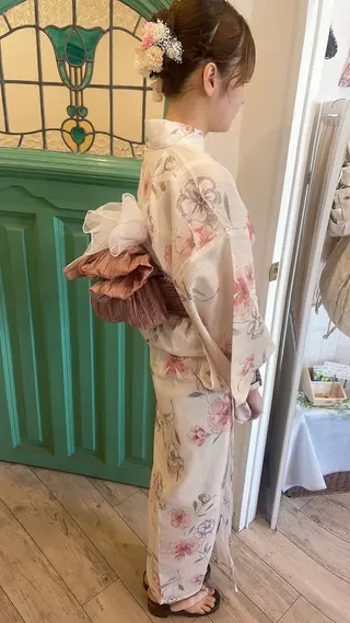 ミディアム Magnifique（マニフィック）所属・Magnifique MAIのマツエク・マツパデザイン