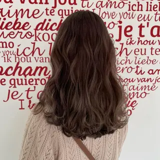 セミロング カラー ヘアアレンジ CREAPY所属・CREAPY　日向野 利菜のヘアスタイル