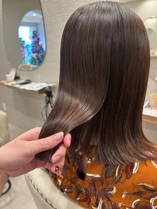 ミディアム 野村 玲美のヘアスタイル