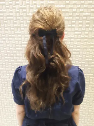 セミロング カラー ヘアアレンジ ✨ハイクオリティ✨ 山本香也のヘアスタイル