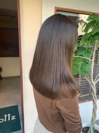 セミロング カラー ヘアアレンジ 中津/柔らかカラー/ ナガオ　イズミのヘアスタイル