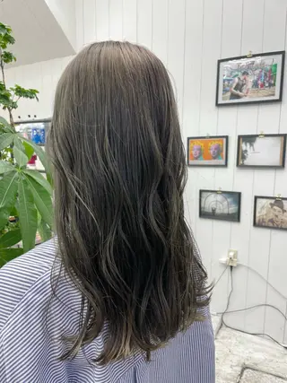 ロング じゅんな VENICE/船橋駅のヘアスタイル