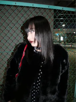 セミロング カットモデル FILMSりくのヘアスタイル