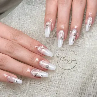 ネイル Maggie Nail🦩のネイルデザイン