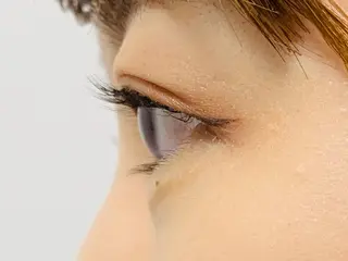 マツエク・マツパ disini所属・Disini nailのネイルデザイン