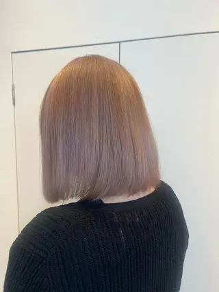 ミディアム カラー ラフィスヘアードープ所属・レイヤーと透明感の アユカ 髪質改善のヘアスタイル