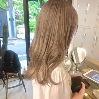ロング カラー LEBEN所属・leben serikaのヘアスタイル