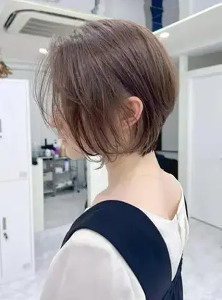 ショート カラー 女性専用サロン梅田 髪質改善カラーakiのヘアスタイル