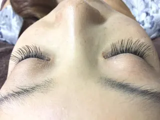 マツエク・マツパ LUCIA[ルチア]所属・村山 裕美のマツエク・マツパデザイン