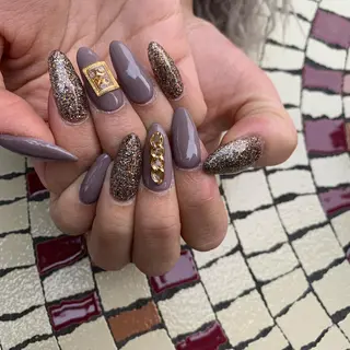 ネイル crestnail所属・小林 束紗のネイルデザイン