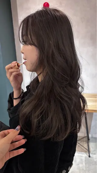 ロング ' RYOKAのヘアスタイル