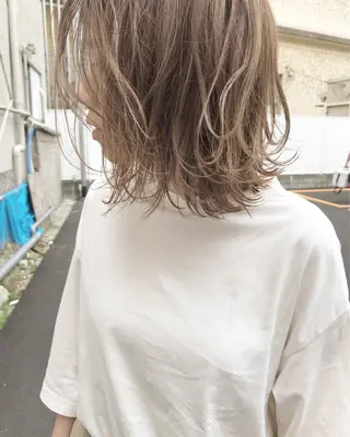 ミディアム Musiiik hairのヘアスタイル