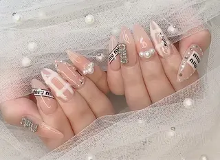 ネイル Minéa nailのネイルデザイン