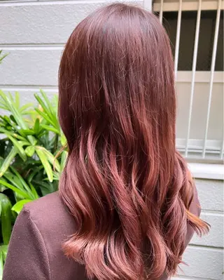 カラー 艶髪🥣透明感カラー 🫧前田奈津実のヘアスタイル