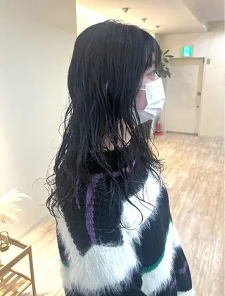 セミロング パーマ Kuku所属・つぼみ/パーマ ／レイヤー／ボブのヘアスタイル