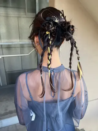 セミロング ヘアアレンジ カラーパティシエ facce🌼ikoのヘアスタイル