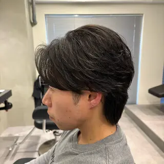 ミディアム パーマ メンズ 🐦‍🔥フェザーパ ーマ🐦‍🔥きるやのヘアスタイル