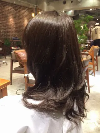 ミディアム カラー パーマ ツヤ美髪💐 髪質改善/高山愛来のヘアスタイル