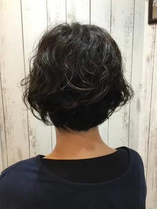 ショート パーマ embrace エンブレイスのヘアスタイル